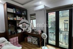 Cho thuê nhà ở ngõ 105 láng hạ, đống đa 35m x 5t giá 16.5tr, nhà đẹp, full đồ, gần ô tô