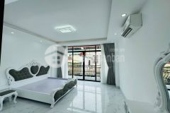 Bán nhà phố hoàng hoa thám dt 38m, 6t,mt4,8m, 18 tỷ.