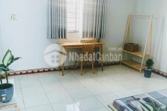 Hot nhà 2 lầu st mặt tiền hẻm xe hơi huỳnh tấn phát, quận 7