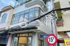 Bán nhà góc 2 mặt tiền 1 trệt 2 lầu, đường quang trung, cần thơ