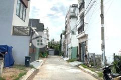 Kẹt tiền bán nhà 1t1l hẻm 835 nguyễn duy trinh, phú hữu, quận 9, dt 75m²5.5 tỷ tl