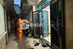 Hot nhà 5 tầng phố trung kính, 46m2, chỉ 8.3 tỷ cơ hội có một không hai