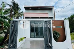 Bán nhà suối hiệp thôn phú hậu mới xây đường oto tới nơi