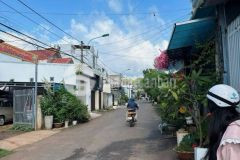 Ông bà về quê ở nên bán nhà cấp 4.dt 85m2 ở xã xuân thới thượng.795tr