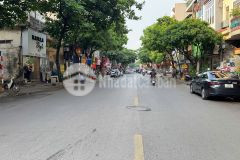 Biệt thự trong phố ngọc lâm 190m, 5t, mt5m, 2 thoáng, ô tô tránh, thông nguyễn văn cừ.