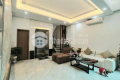 Bán nhà hồng tiến long biên, thang máy nhập khẩu, 15m ra phố, giá mềm như bún