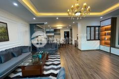 Bán nhà minh khai, 85m2 x 6 tầng, lô góc, ô tô vào nhà