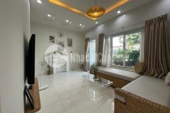 Chính chủ bán căn hộ góc 74m2 view đẹp full nội thất cao cấp giá siêu tốt