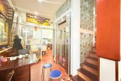 Bán nhà phố quan nhân 66m² 4 tầng thang máy mặt tiền rộng 4.7m gara ô tô kinh doanh