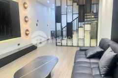 Bán nhà nguyễn lam long biên, gần phố, khó tìm, ô tô vào được, 51m2, chỉ 8.x tỷ