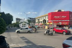 Bán lô góc đường lê hoàn tp thanh hoá, cho thuê 150 trtháng, nhà 8 tầng, dt 105m, giá 40 tỷ