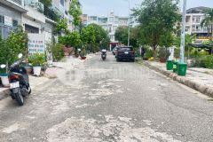 Bán lô đất mặt tiền đường 447 lê văn việt tăng nhơn phú a, dt 72m²7.35 tỷ tl.