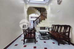 Cho thuê nhà riêng phố đội cấn, ba đình, 5 ngủ, gần ô tô