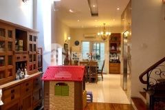 Nhà hẻm xe hơi nguyễn kiệm, p3, gò vấp 7x8m 2 tầng giá chỉ 6 tỷ hơn