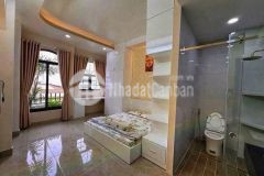 Nhà mới 3 tầng 4pn dương bá trạc q8 giáp q1,q5 hxh cách 30m 5tỷ