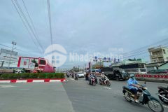 Showroom mặt tiền quốc lộ 1a, thị trấn bến lức, long an tổng dt 891m2 giá 17,8 tỷ