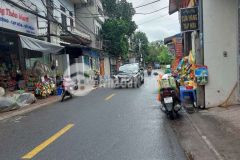 Chủ cần bán 116m 3t nhà mặt phố bắc cầu long biên mặt tiền rộng kinh doanh đầu tư