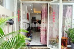 Cần tiền bán gấp nhà 1 lầu hẻm 314 huỳnh tấn phát, quận 7