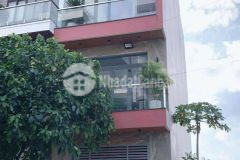 Nhà đẹp lê thị riêng q12,,đường 12m,,63m2,,,4tang,,tặng full cửa gỗ đỏ quý,8 tỷ nhỉnh 0932030061