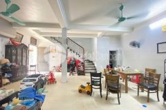 Bán nhà phố trương công giai, oto tránh, lô góc, 77m2, mt 6,2m giá 25 tỷ