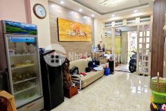 Quận 10 chiếu tướng bệnh viện bình dân 50m2, 3 tầng, 4pn, hẻm 3m, 7.x tỷ.