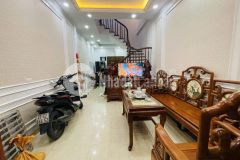 Bán nhà phố mạc thị bưởi hai bà trưng, lô góc, ô tô đỗ cửa, nhà 4 tầng đẹp.