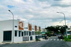 Bán nhà 1 trệt 1 lửng ngay khu công nghiệp phước đông, đưa trước 380 triệu nhận nhà ngay.