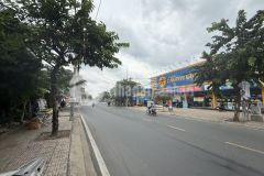 Bán đất mặt tiền kha vạn cân chỉ nhích 100trm2 19m35m gấp bán tl mạnh