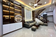 Bán nhà phố kim ngưu hai bà trưng, ngõ thông gần đường ô tô, nhà 4 tầng nội thất đẹp.