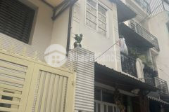 Cách hẻm ô tô 10m, nhà 2 tầng 36m2, p3 bình thạnh, giá 4.x tỷ