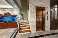 Bán nhà võ chí công, 6t thang máy, 65m2, lô góc, oto giá 19,8 tỷ