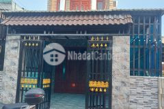 Siêu phẩm giá tốt nhà 1 trệt 1 lầu 4pn gần đt743