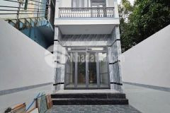 Bán nhà 1 trệt 1 lầu thuận an có sân xe hơi gần đường dt743