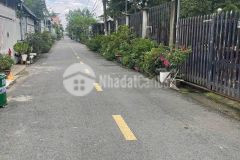 Bán đất tặng nhà ở tân hiệp hóc môn, dt 102m2. giá 750 triệu, shr