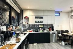 Ở ngay bán nhà 3 tầng cực đẹp nguyễn văn trỗi, 42m2, 7.3 tỷ