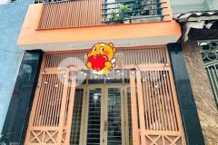 Sát hẻm ôtô, nhà 2 tầng dtst 60m2, p11 bình thạnh, giá 4.x tỷ