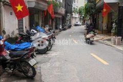 Cho thuê nhà riêng ngõ ô tô 264 chùa quỳnh, hai bà trưng 80m x 4t giá 18tr, ở và kd