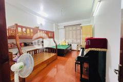 Chị hằng cần gả gấp đổi nhà sang 6 tầng nhà đẹp 6.8 tỷ ngõ 68 cầu giấy