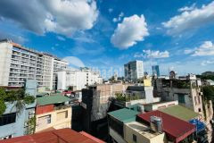 Bán nhà lạc long quân, lô góc, oto, kinh doanh, 88m2, 21,5 tỷ