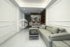 Bán nhà hai bà trưng ô tô tránh kinh doanh 40m2 5 tầng 10 t.ỷ vị trí cực đẹp, mặt ngõ kinh do