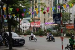 65m2 tặng nhà dân xây ô tô vào mặt tiền 8m tương lai sát mặt đường 17m