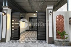 Ban nha câp 4 5x20m2 gân ngay chơ câu xang binh chanh