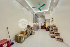 Bán nhà phố lê trọng tấn thanh xuân, ngõ phân lô thông, ô tô đỗ cửa, nhà đẹp ở ngay.