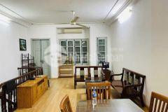 Cần cho thuê nhà ngõ 61 phùng chí kiên, cầu giấy 54m x 5t giá 17tr, ngõ ô tô