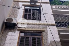 Bán gấp phố thái thịnh, 4 tầng đẹp long lanh, diện tích rộng, lô góc 2 mặt thoáng, ngõ thông tphía