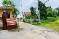 Bán nhanh 2 lô đất giá rẻ vị trí đẹp.