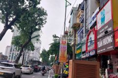 Vip biệt thự giảng võ, 4 tầng đẹp long lanh, lô góc đỉnh, vị trí trung tâm, gần mặt phố