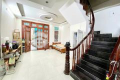 Độc nhất vô nhị nhà trần quốc vượng 65m, kinh doanh sầm uất, ô tô đỗ cửa, giá chỉ nhỉnh 13 tỷ