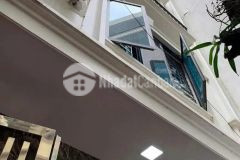 Siêu phẩm trung tâm cầu giấy, 5 tầng đẹp long lanh, lô góc 2 thoáng, ngõ thông, tiện ích đầy đủ