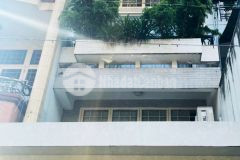 Hẻm 4m phạm văn hai hxh thông thoáng, nhà nở hậu.